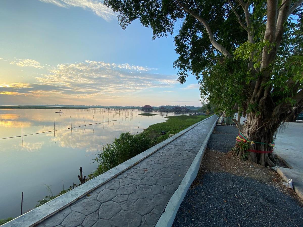 Chuanchom Resort Phatthalung Esterno foto