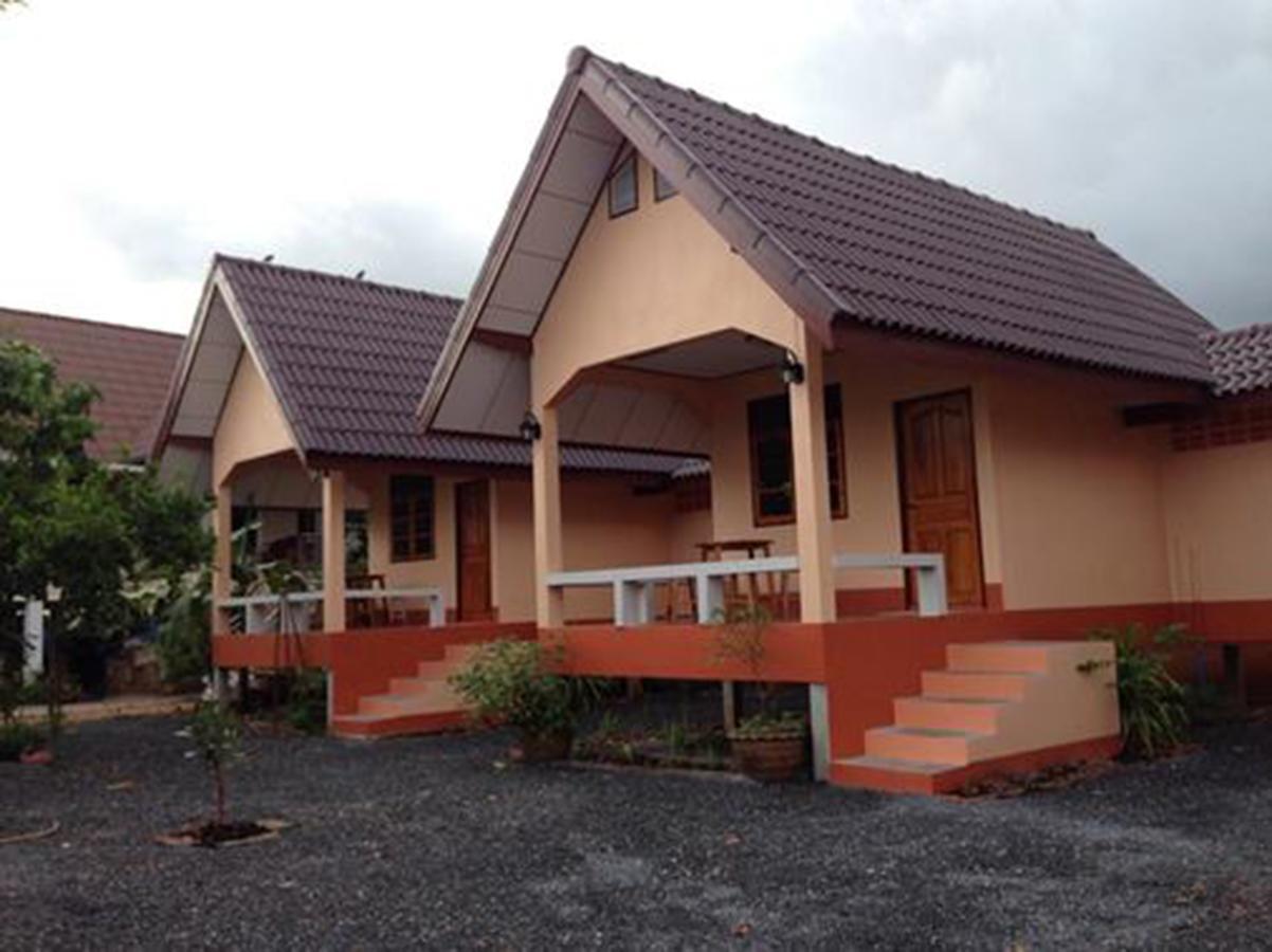 Chuanchom Resort Phatthalung Esterno foto